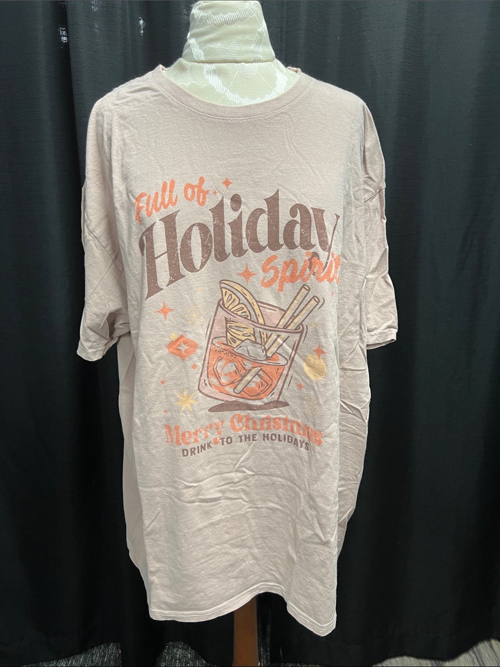 Maurices Pink Holiday Spirits Graphic Short Sleeve Tee